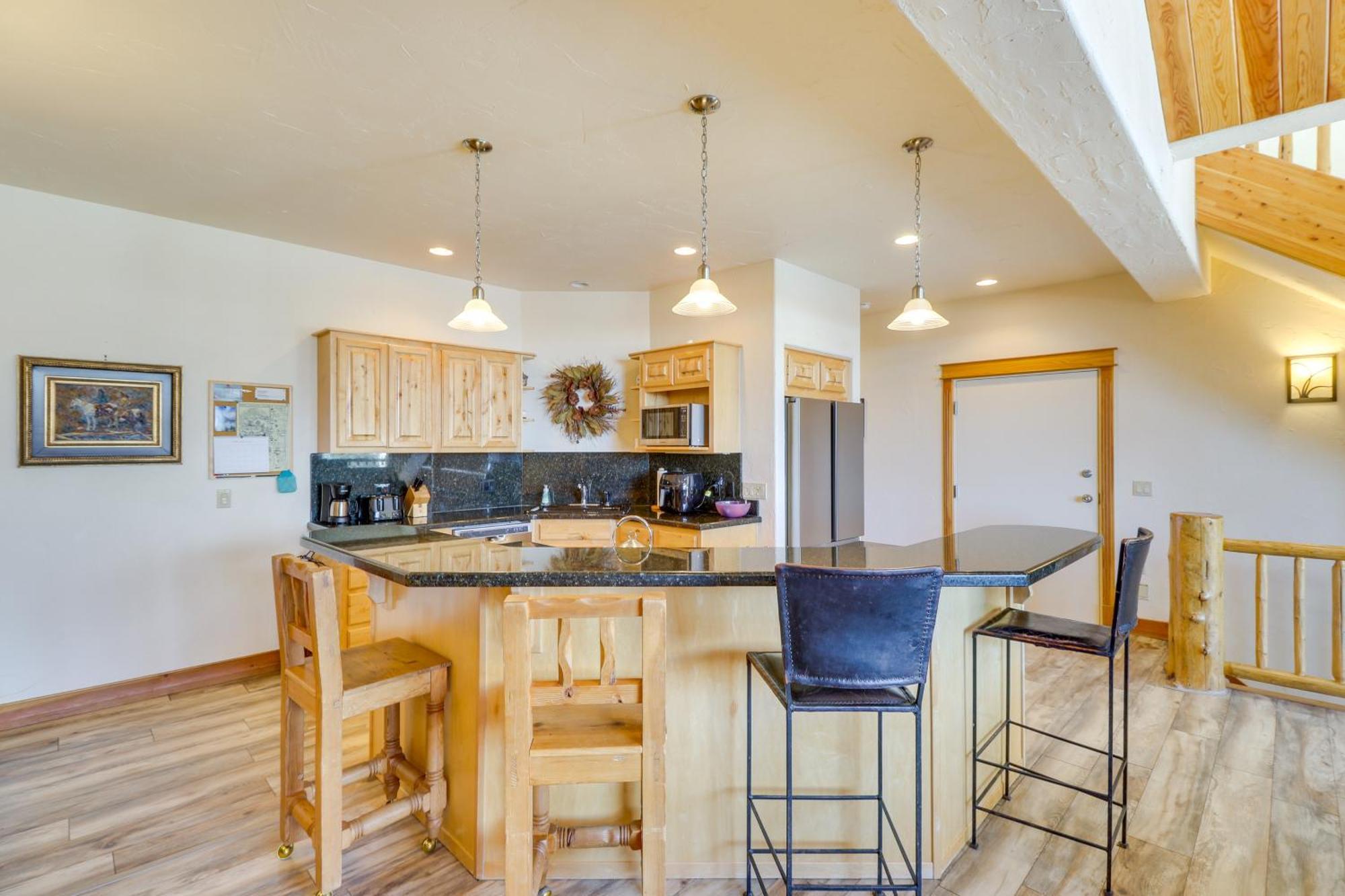 Spacious Whitefish Home With Sauna And Ski Resort View المظهر الخارجي الصورة